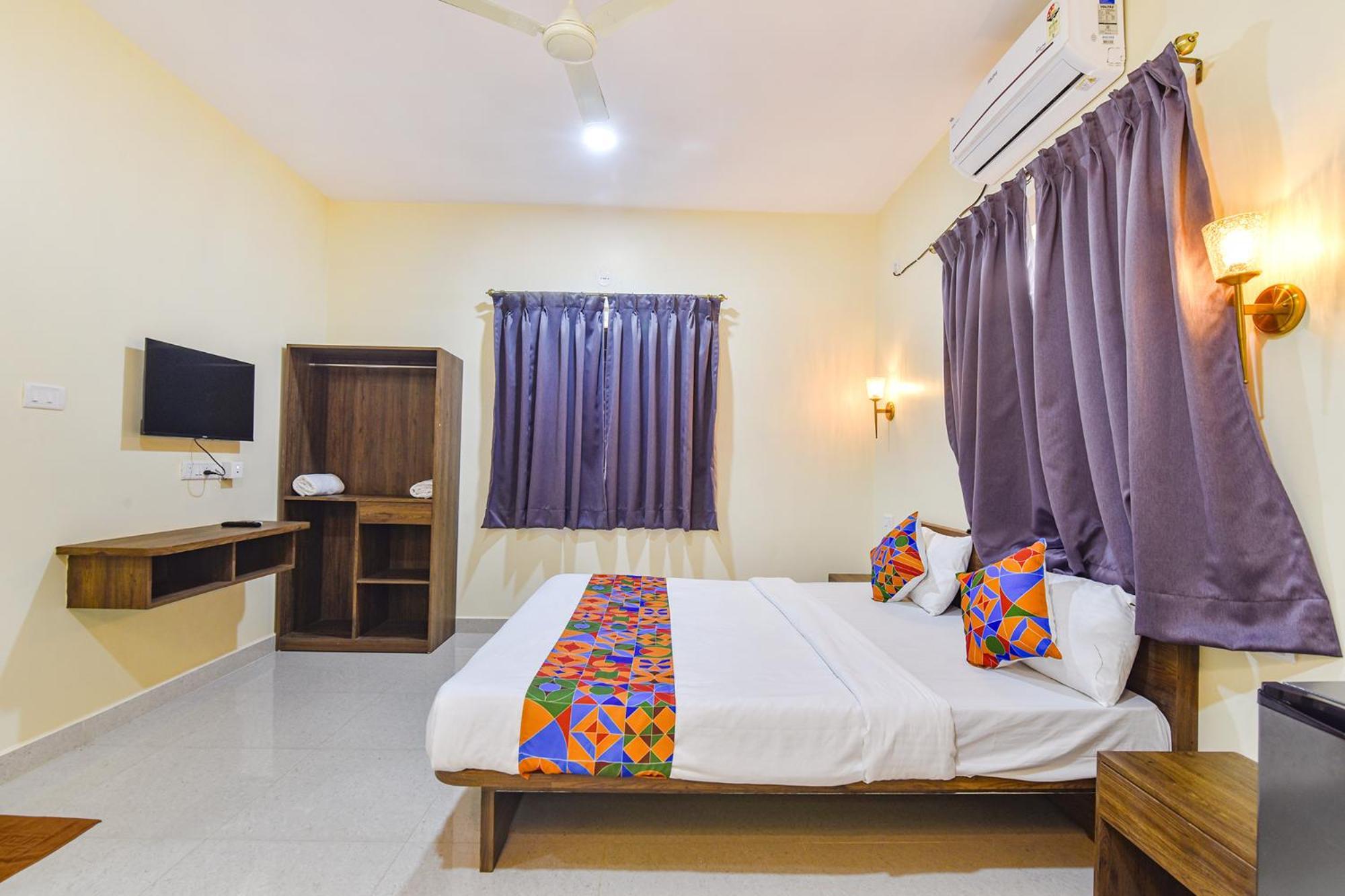 Fabhotel Baga Tulip - 500M From Baga Beach Buitenkant foto